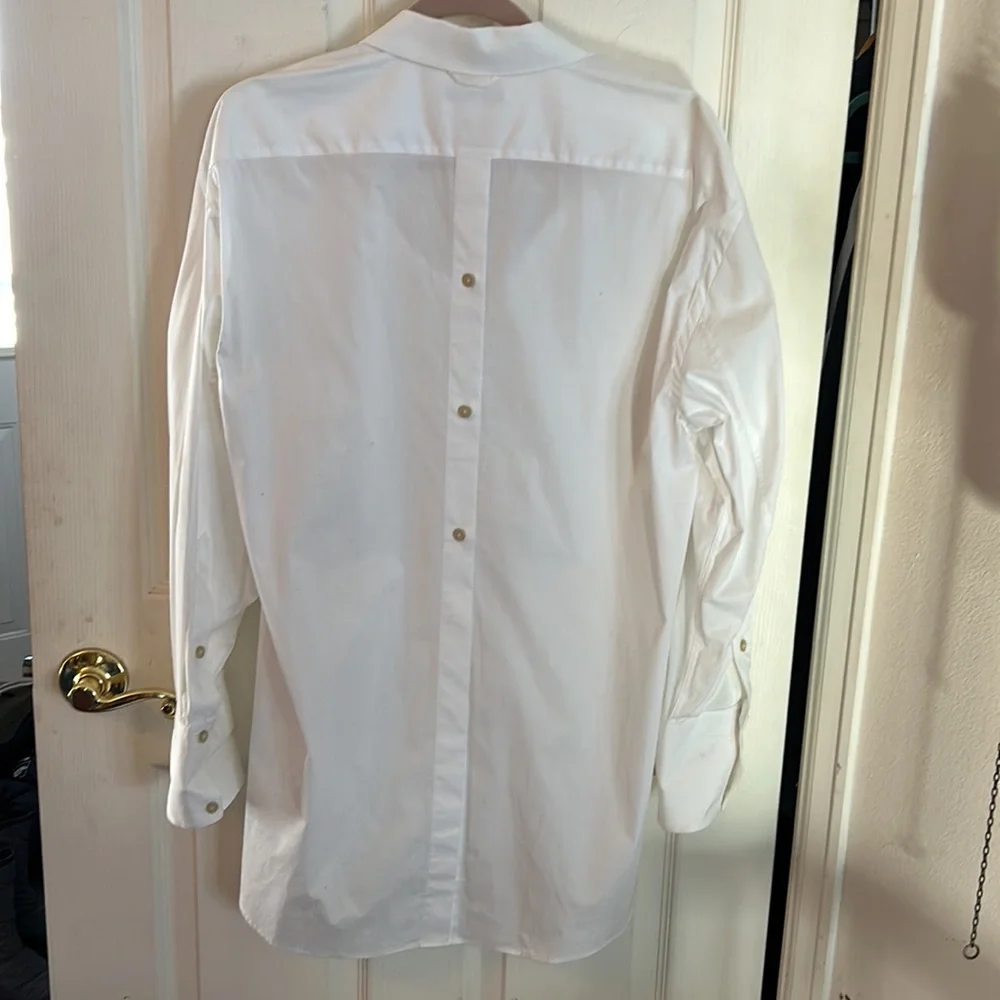 NWT Elizabeth & James button up white shirt! - Picture 3 of 4